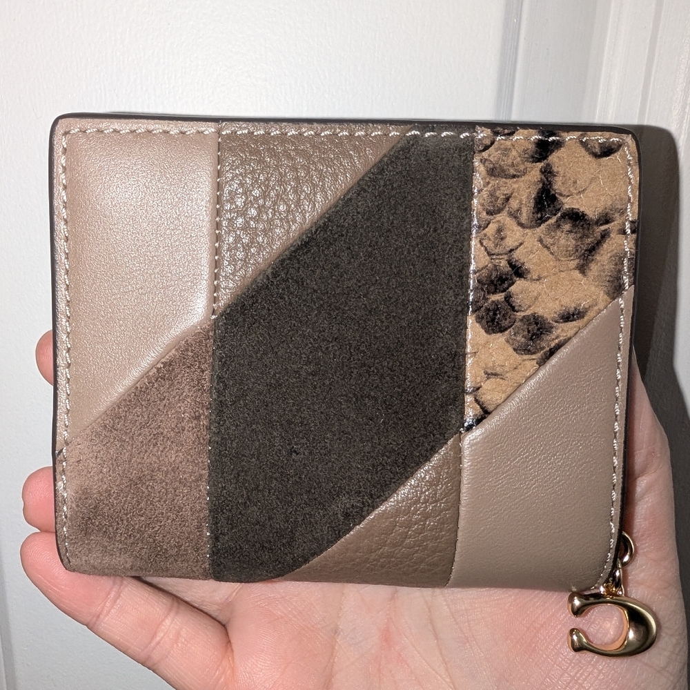 Coach Snap Wallet With Patchwork And Snake Print - Picture 6 of 7